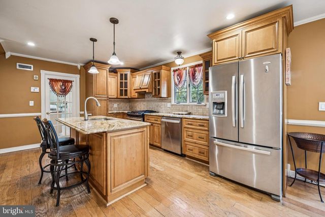 32 ALBERTUS, Williamstown, NJ 08094