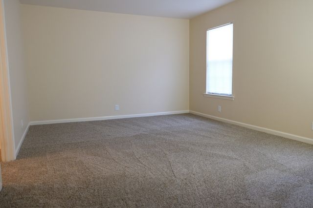 126 Academy Sq, Nashville, TN 37210