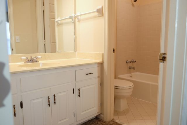 126 Academy Sq, Nashville, TN 37210