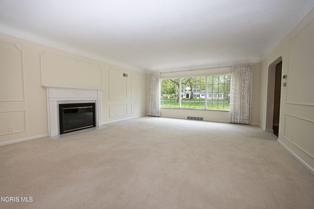 2953 Westchester Road, Toledo, OH 43615
