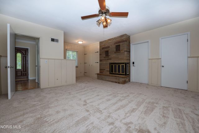 2953 Westchester Road, Toledo, OH 43615