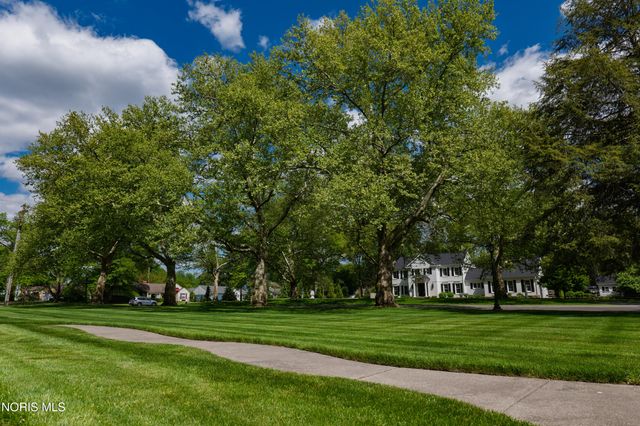 2953 Westchester Road, Toledo, OH 43615