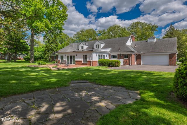 2953 Westchester Road, Toledo, OH 43615