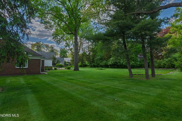 2953 Westchester Road, Toledo, OH 43615