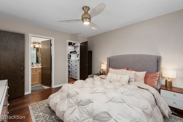 1147 Middlebury Lane B1, Wheeling, IL 60090