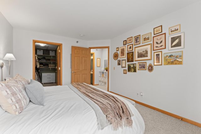 1878 Deerhaven Lane NE 14, Rochester, MN 55906