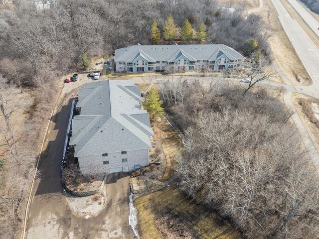 1878 Deerhaven Lane NE 14, Rochester, MN 55906