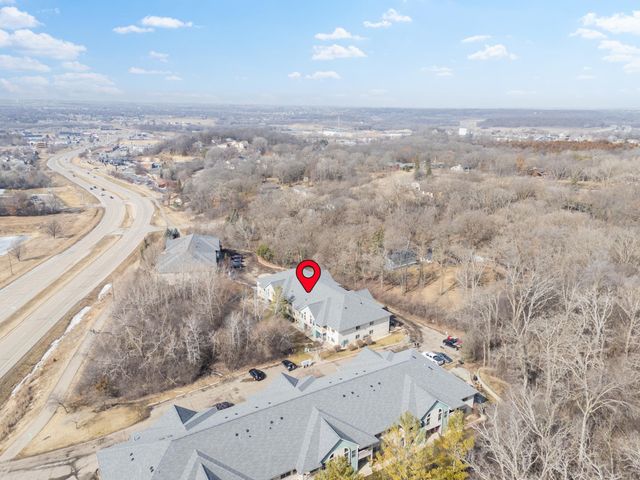 1878 Deerhaven Lane NE 14, Rochester, MN 55906