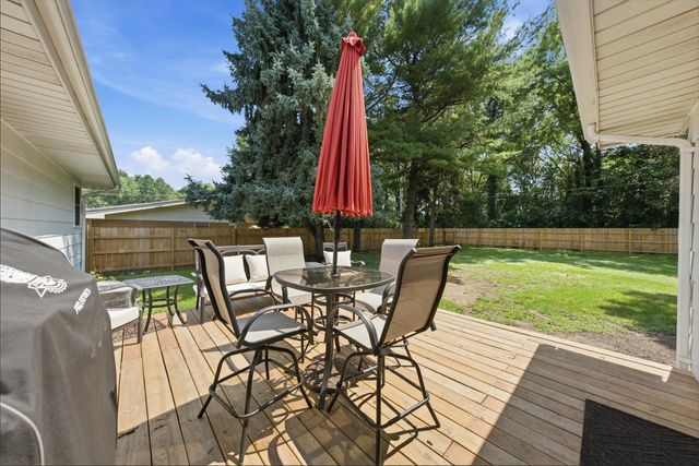 2758 Lancaster Drive, Joliet, IL 60433