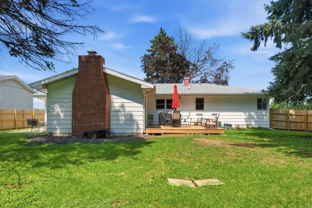 2758 Lancaster Drive, Joliet, IL 60433