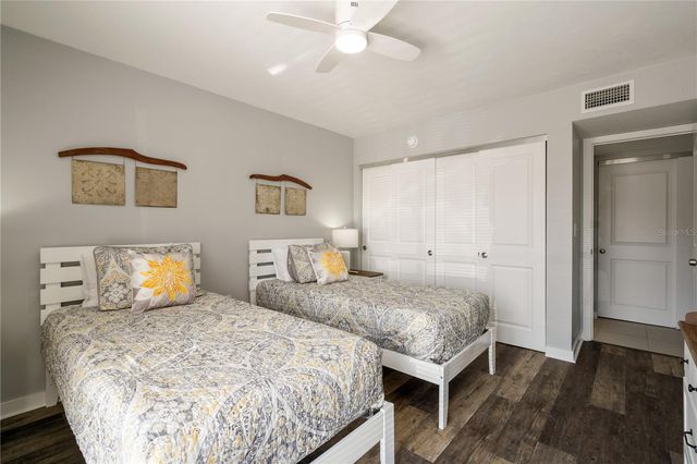 1801 GULF DRIVE N 148, Bradenton Beach, FL 34217