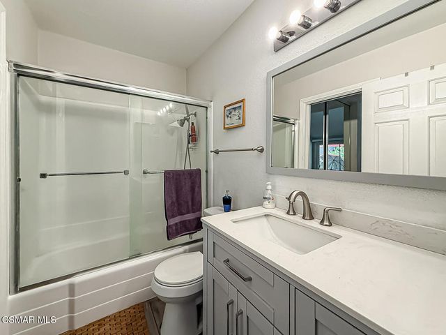 7050 Shoup Avenue 178, Canoga Park, CA 91303