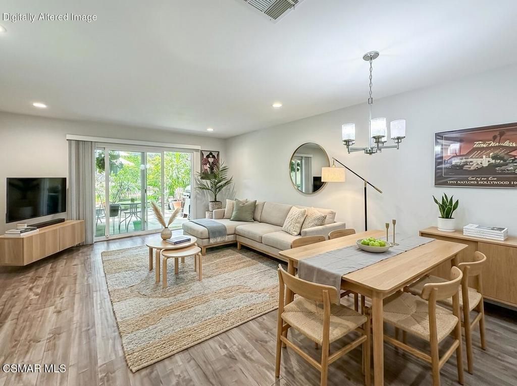 Image 1 of property listing at 7050 Shoup Avenue 178, Canoga Park, CA 91303