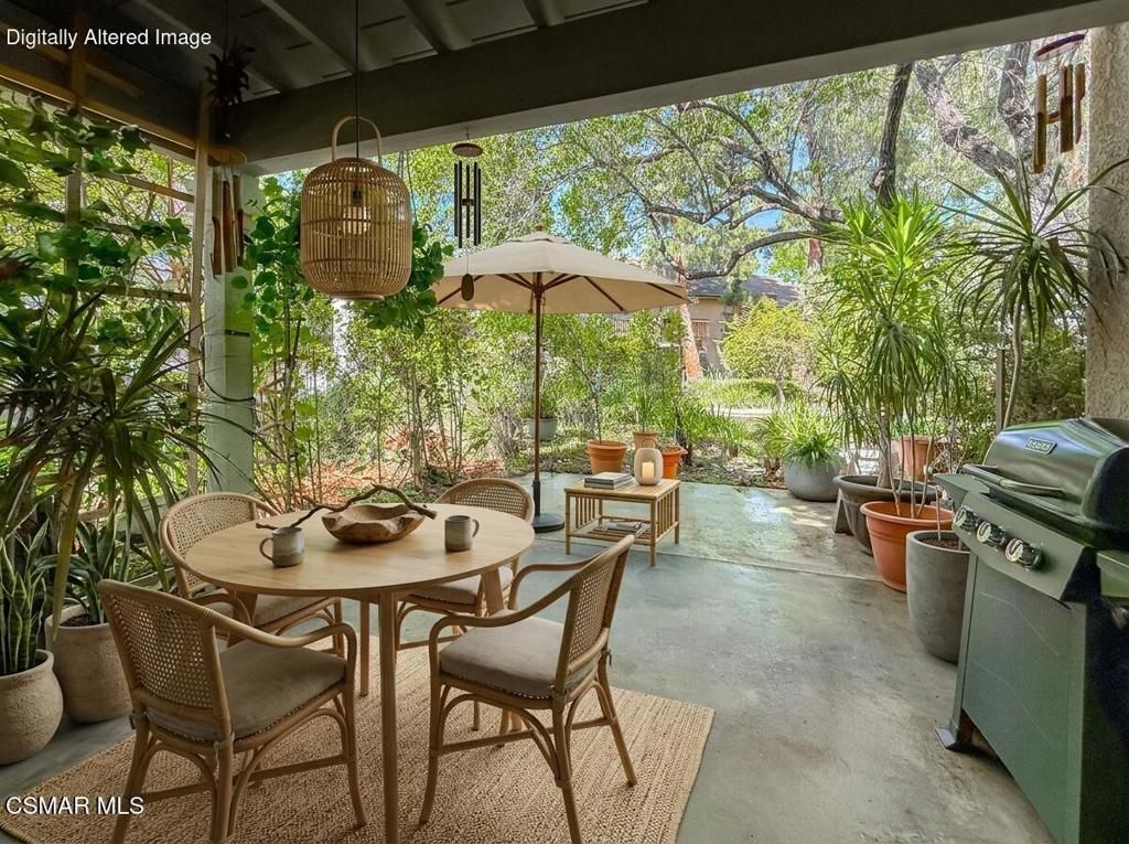 Image 11 of property listing at 7050 Shoup Avenue 178, Canoga Park, CA 91303