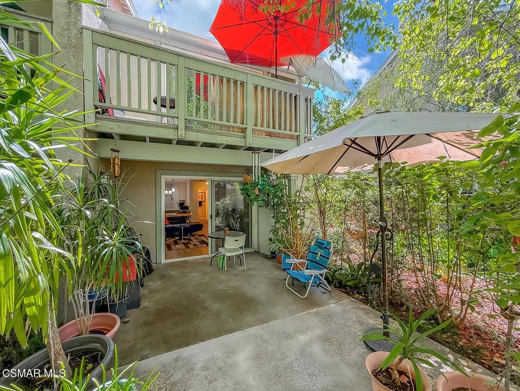 Image 14 of property listing at 7050 Shoup Avenue 178, Canoga Park, CA 91303