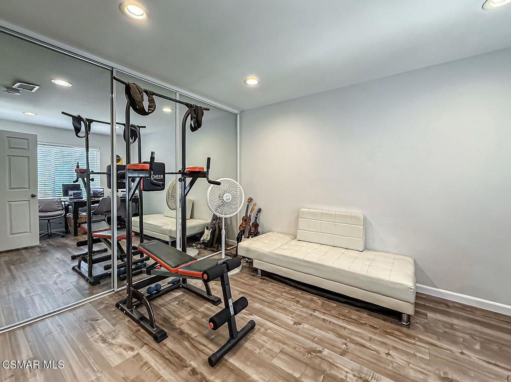 Image 20 of property listing at 7050 Shoup Avenue 178, Canoga Park, CA 91303