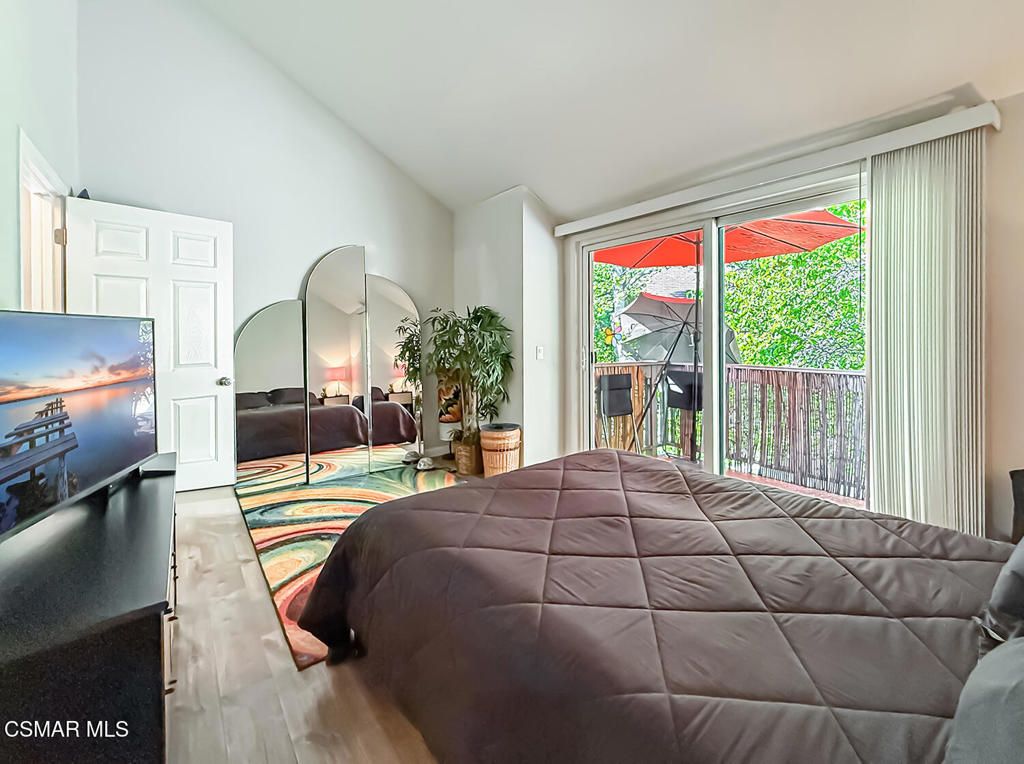 Image 25 of property listing at 7050 Shoup Avenue 178, Canoga Park, CA 91303