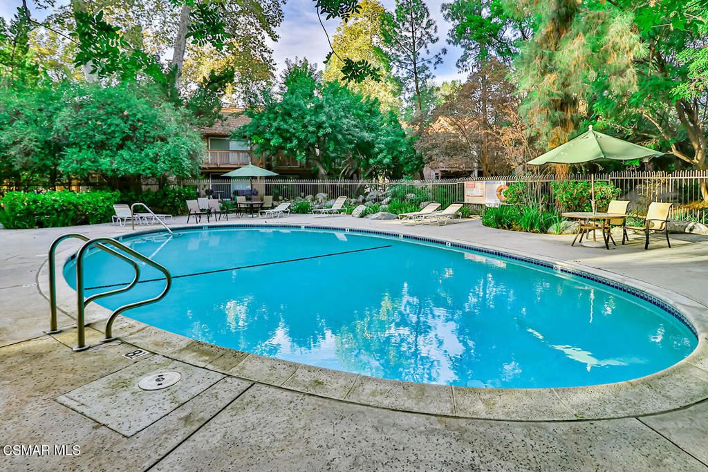 Image 33 of property listing at 7050 Shoup Avenue 178, Canoga Park, CA 91303