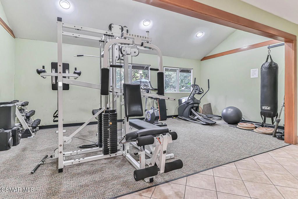 Image 35 of property listing at 7050 Shoup Avenue 178, Canoga Park, CA 91303