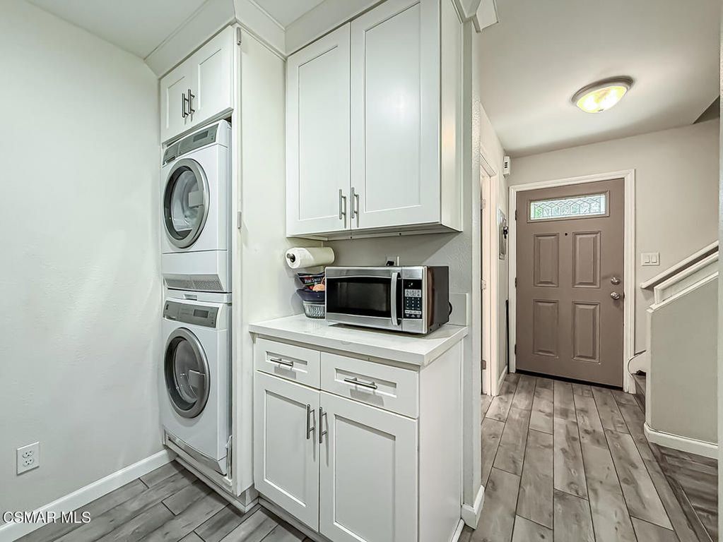 Image 9 of property listing at 7050 Shoup Avenue 178, Canoga Park, CA 91303