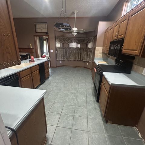 283 Charing Cross Street, Galloway, OH 43119