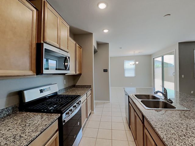 40481 W Jenna Lane, Maricopa, AZ 85138