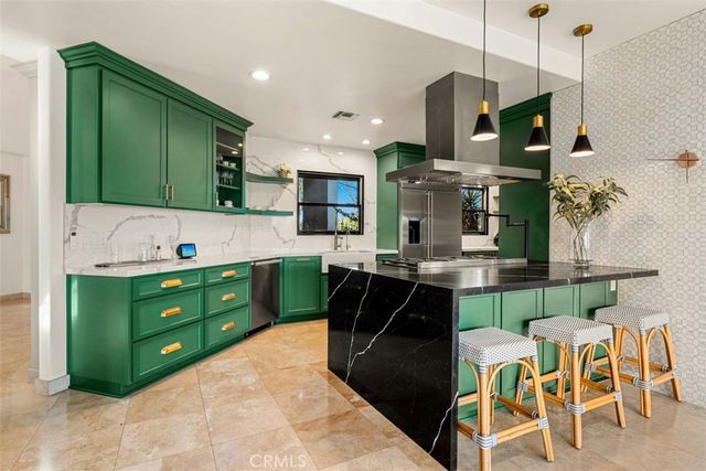 1940 Skycrest, Fullerton, CA 92831
