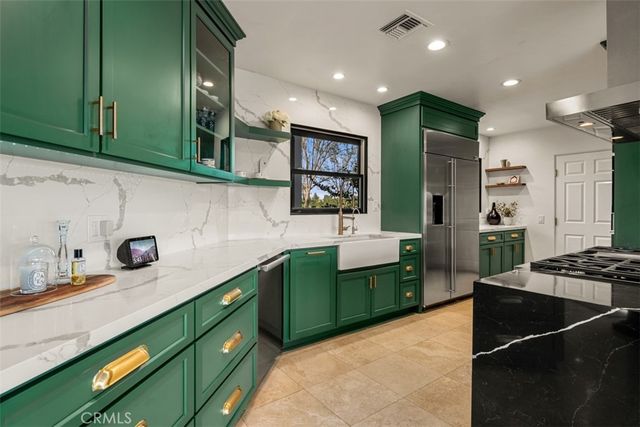 1940 Skycrest, Fullerton, CA 92831