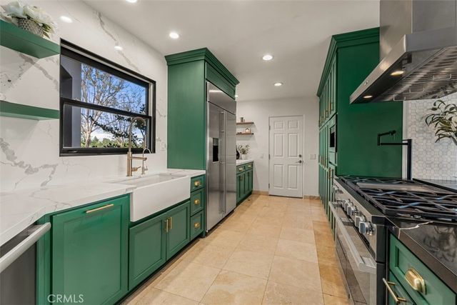 1940 Skycrest, Fullerton, CA 92831