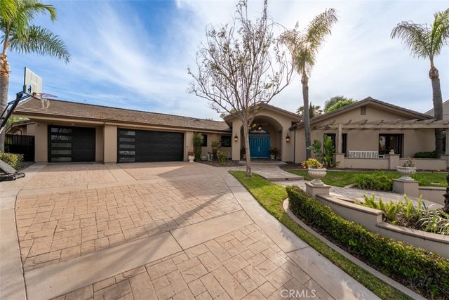 1940 Skycrest, Fullerton, CA 92831
