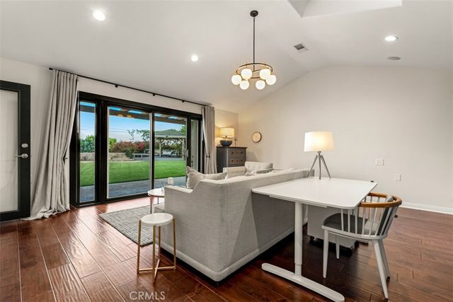 1940 Skycrest, Fullerton, CA 92831
