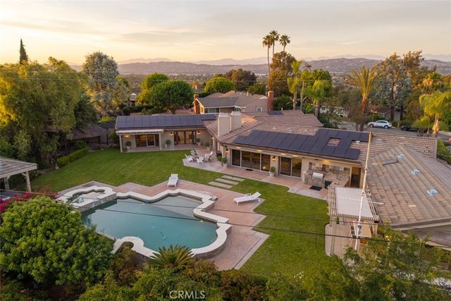 1940 Skycrest, Fullerton, CA 92831