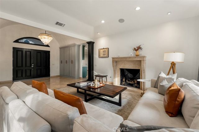1940 Skycrest, Fullerton, CA 92831