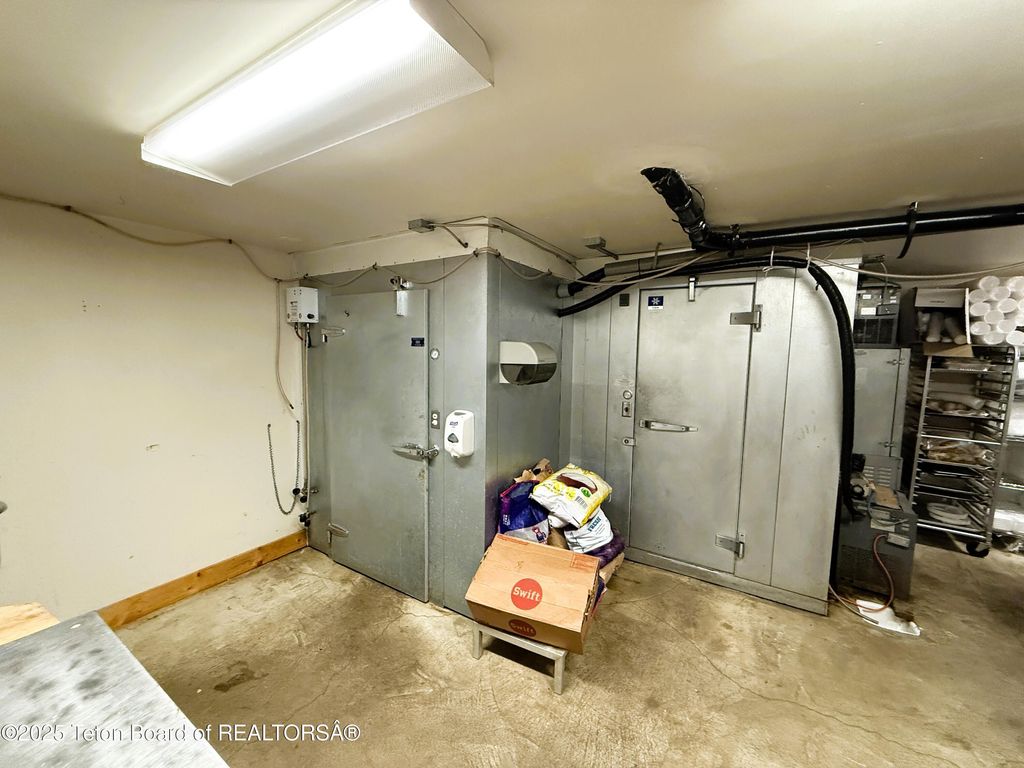 20 N MAIN Street, Victor, ID 83455 photo 25