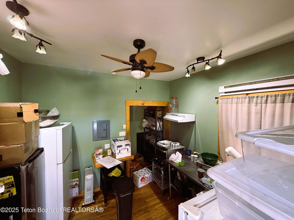 20 N MAIN Street, Victor, ID 83455 photo 34