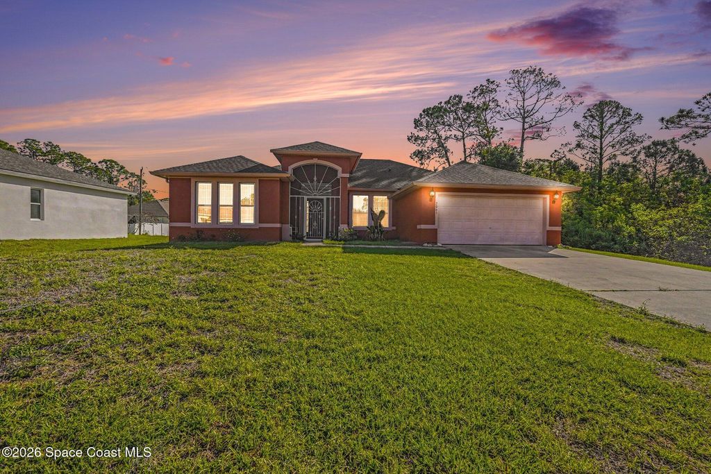 3061 Eldron Boulevard SE, Palm Bay, FL 32909