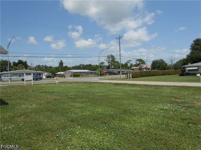 404 Joel BLVD, Lehigh Acres, FL 33936