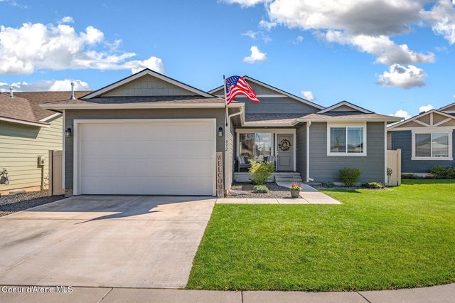 892 E Allenby Ct, Post Falls, ID 83854