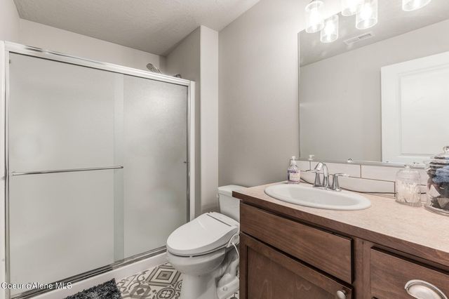 892 E Allenby Ct, Post Falls, ID 83854