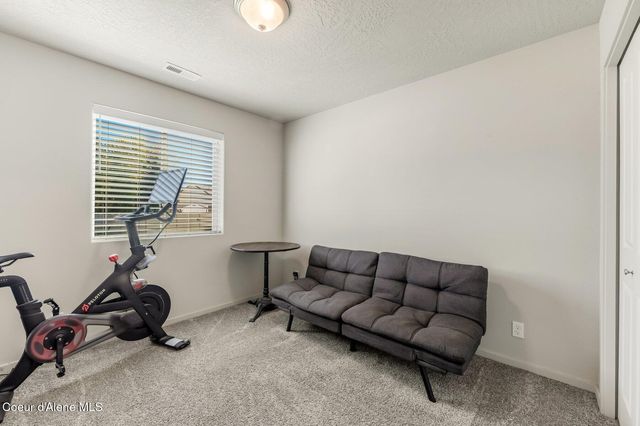 892 E Allenby Ct, Post Falls, ID 83854