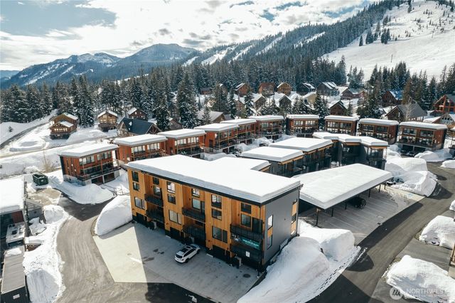 101 Pass Life Way, Snoqualmie Pass, WA 98068