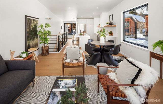 101 Pass Life Way, Snoqualmie Pass, WA 98068