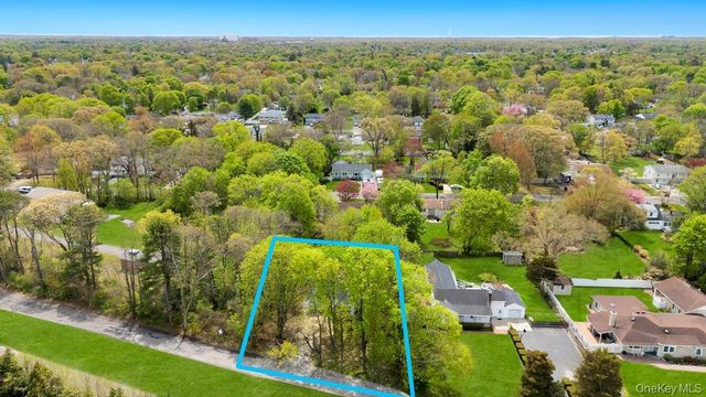 76 Commercial Boulevard, Central Islip, NY 11722