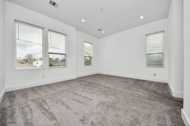 5402 Margarita Street, Houston, TX 77020