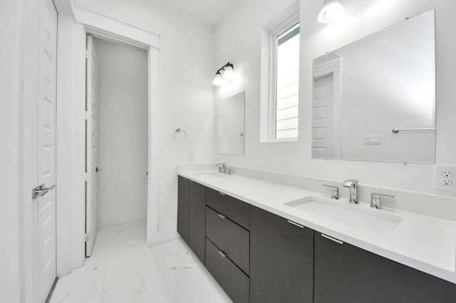 5402 Margarita Street, Houston, TX 77020