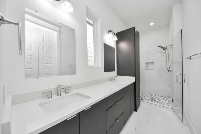 5402 Margarita Street, Houston, TX 77020