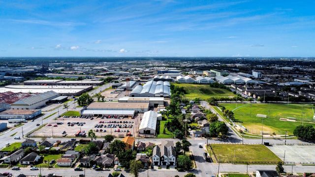 5402 Margarita Street, Houston, TX 77020