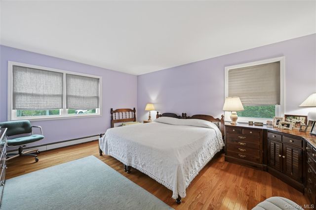 330 Lakeview Street, Mahopac, NY 10541