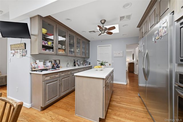 330 Lakeview Street, Mahopac, NY 10541