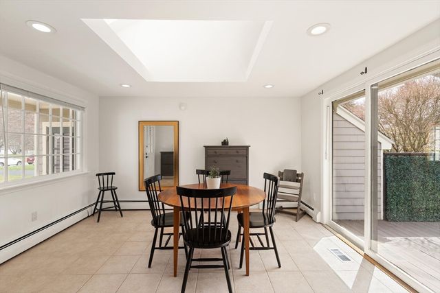 9 Meadowview, Topsfield, MA 01983